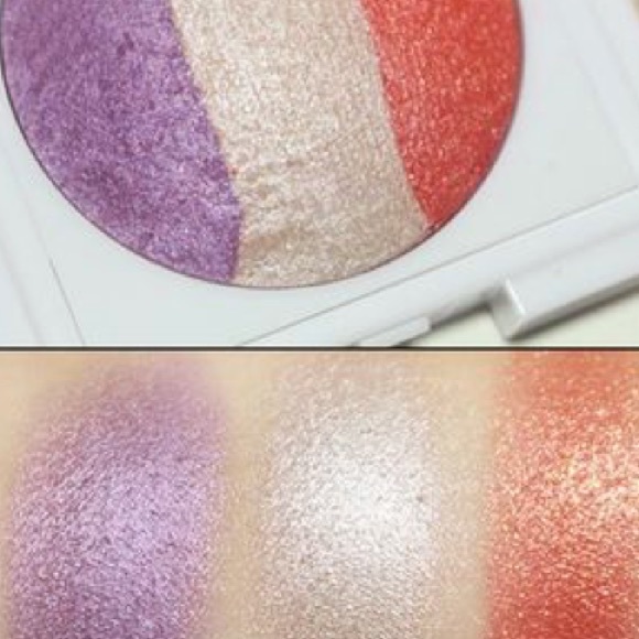 NIB MARY KAY AT PLAY BAKED EYE TRIO SUNSET BEACH EYESHADOW COMPACT ⭐️⭐️⭐️⭐️⭐️ - Picture 8 of 15